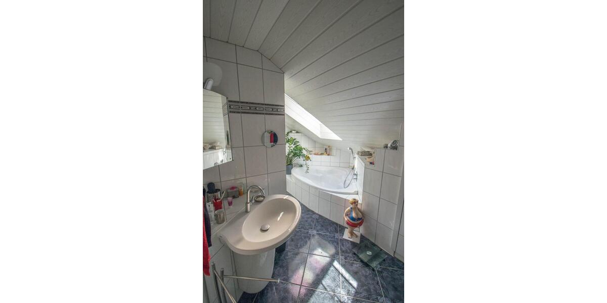 Sehr schöne helle 2,5 Zimmerwohnung 2 zimmer