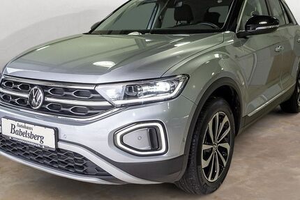 VW T-Roc 28.755 km 24.970 &euro; Potsdam 14482