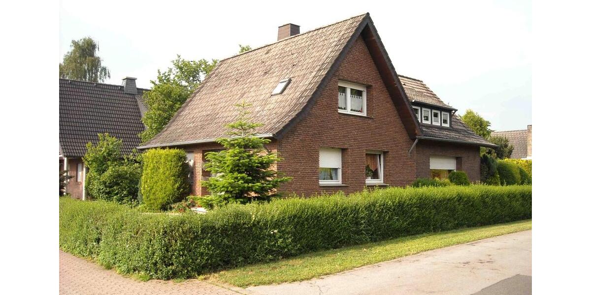 Einfamilienhaus Waltrop - 8 Zimmer, 169 m&sup2;, 440.000&euro; | Angebot:26960045