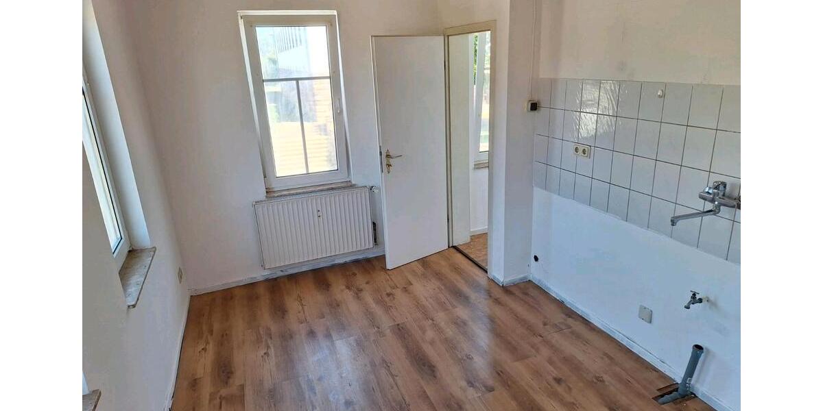 Etagenwohnung Bad Salzungen - 3 Zimmer, 78 m&sup2;, 420&euro; | Angebot:26670711