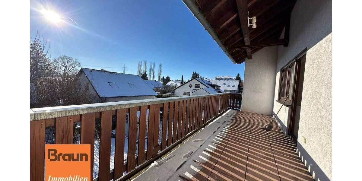 Attraktive 4,5-Zimmer-Eigentumswohung in Trossingen, inkl. Einzelgarage und Pkw-Außenstellplatz 4 zimmer