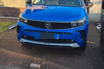 Opel Grandland (X) 35.600 km 15.900 &euro; BLANKENFELDE-MAHLOW 15827