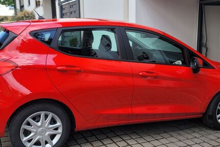 Ford Fiesta 83.600 km 8.100 &euro; Malsch 76316