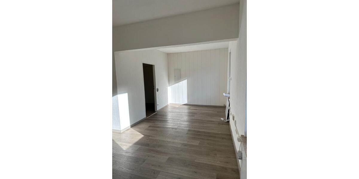 Etagenwohnung Essen Stadtbezirk VII - 3 Zimmer, 75 m&sup2;, 675&euro; | Angebot:26411560