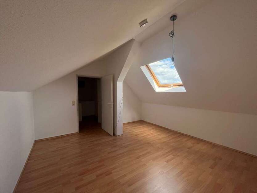 Wohnung zum Mieten in Altenkirchen 530 € 82 m²
