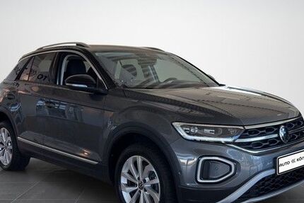 VW T-Roc 11.443 km 30.490 € Nördlingen 86720