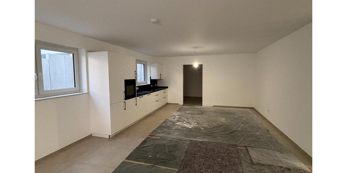 Erdgeschoßwohnung Perl - 2 Zimmer, 82 m&sup2;, 1.310&euro; | Angebot:25054798