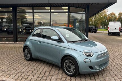 Fiat 500e 42.120 km 15.400 € Jülich 52428