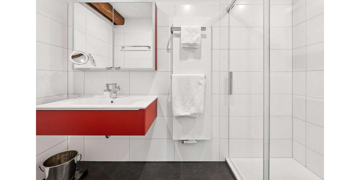 Einfamilienhaus Bayreuth City - 9 Zimmer, 301 m&sup2;, 1.145.000&euro; | Angebot:26019275