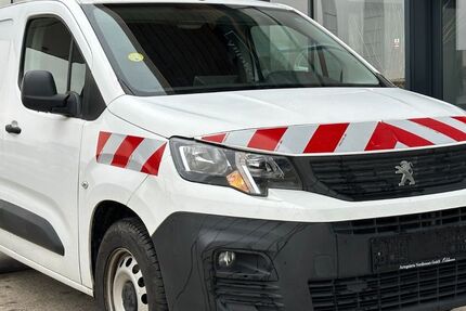 Peugeot Partner 94.000 km 12.999 &euro; Zierenberg-Oelshausen 34289