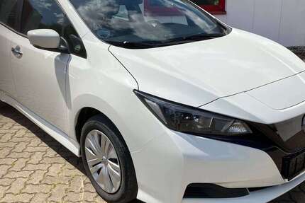Nissan Leaf 28.400 km 15.888 &euro; Langenstein bei Halberstadt/Harz 38895