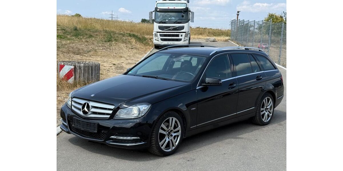 Mercedes-Benz C 250 208.000 km 5.950 &euro; Dotternhausen 72359