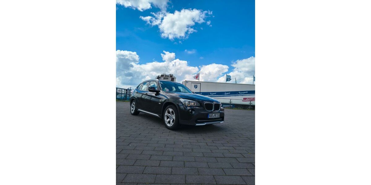 BMW X1 210.000 km 5.950 &euro; Bremen 28217