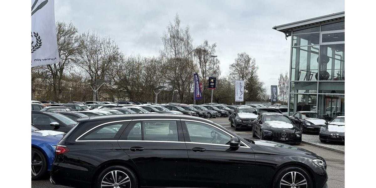 Mercedes-Benz E 200 d VIRTUAL+COCKPIT/KAMERA/NAVI/CARPLAY/SHZ 109.838 km 25.900 &euro; Villingen-Schwenningen 78054
