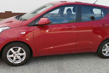 Hyundai i10 39.000 km 7.290 € Königsdorf 82549