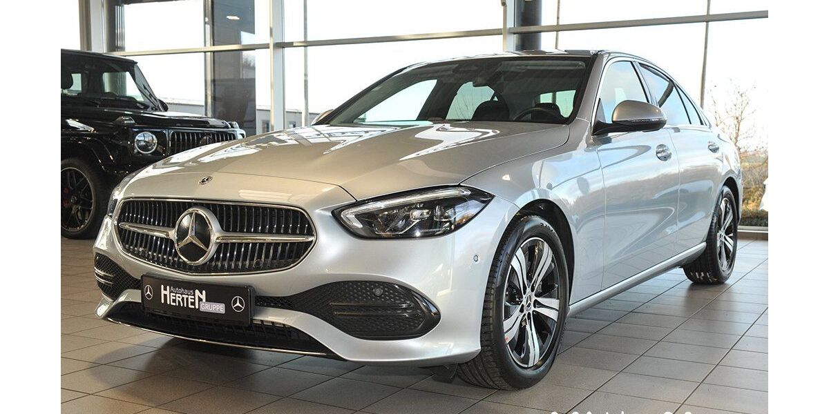 Mercedes-Benz C 200 25.232 km 35.990 &euro; Mechernich 53894