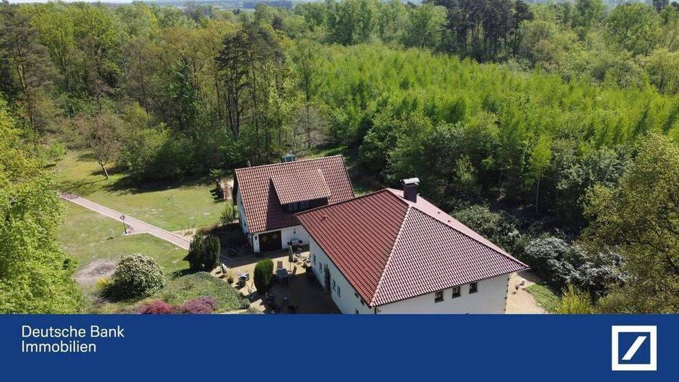 Landhaus - in idyllischer Alleinlage am Kanal!!!