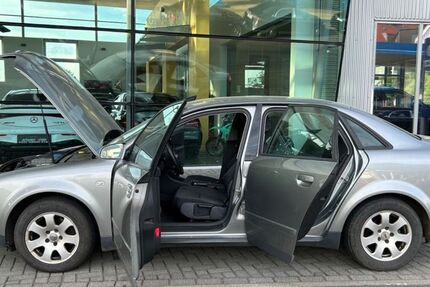 Audi A4 220.000 km 2.249 € Niestetal bei Kassel 34266