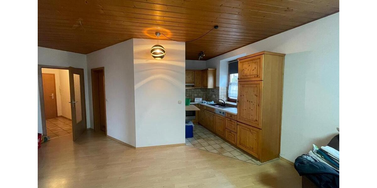 Erdgeschoßwohnung Marklkofen - 2 Zimmer, 55 m&sup2;, 530&euro; | Angebot:25435857