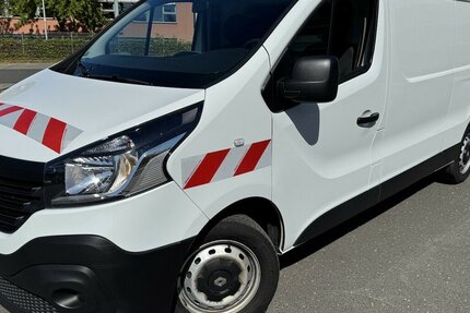 Renault Trafic L2H1 Navi Klima Standh Temp PDC Regale E6 100.000 km 15.000 &euro; Erftstadt 50374