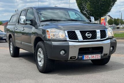 Nissan Titan