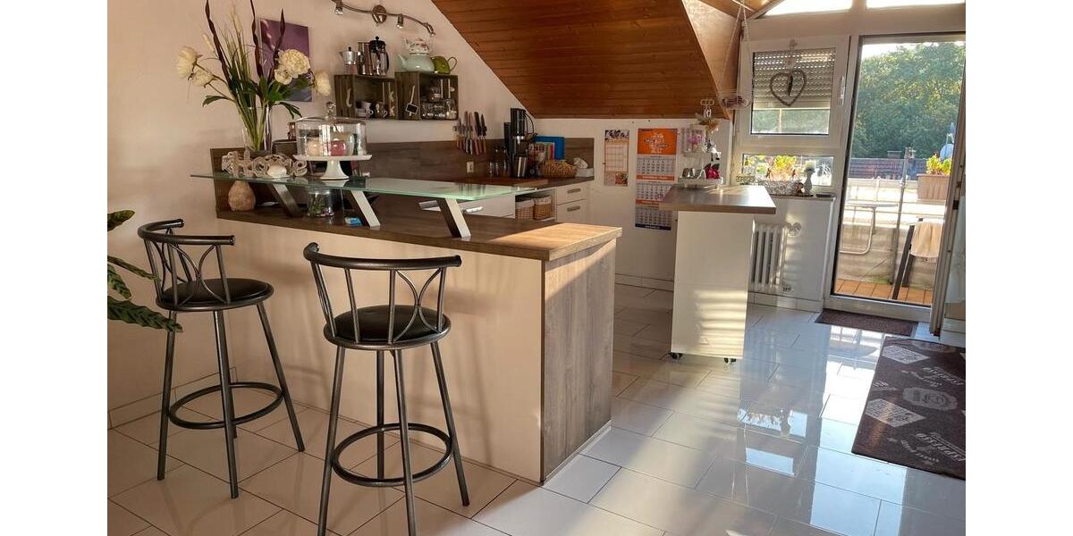 Dachgeschoßwohnung Pforzheim Dillweißenstein - 3 Zimmer, 93 m&sup2;, 840&euro; | Angebot:26630903