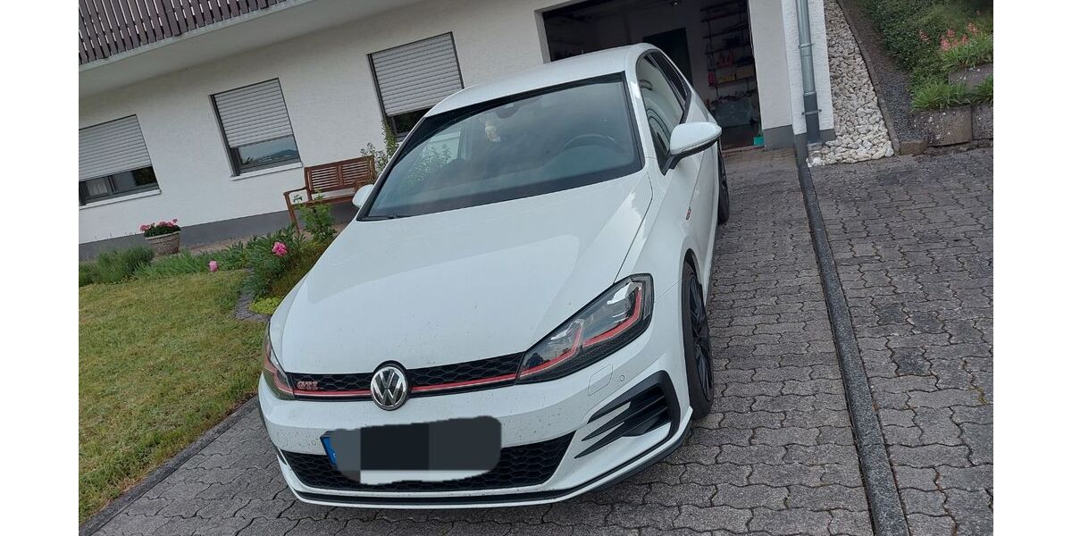 VW Golf 98.000 km 18.000 &euro; Gerolstein 54568