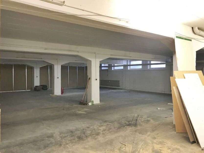 Halle in Fellbach 520 € 120 m²