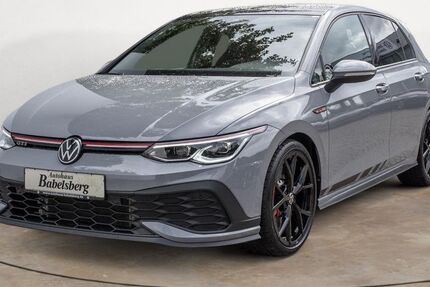 VW Golf 12.382 km 35.490 € Potsdam 14482