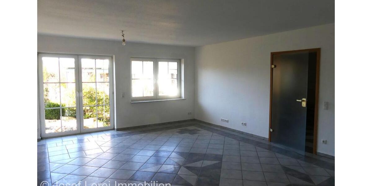 Maisonettenwohnung Hünfeld - 4 Zimmer, 113 m&sup2;, 915&euro; | Angebot:26209846