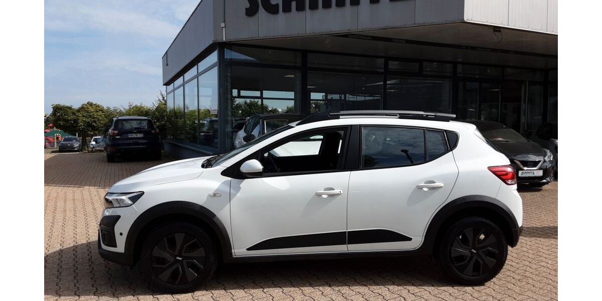 Dacia Sandero 29.750 km 16.990 &euro; Monschau (bei Aachen) 52156