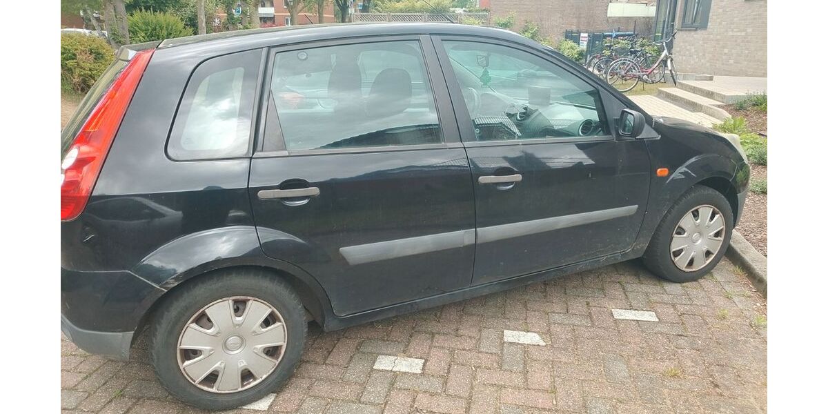 Ford Fiesta 178.000 km 600 &euro; Wesel 46487
