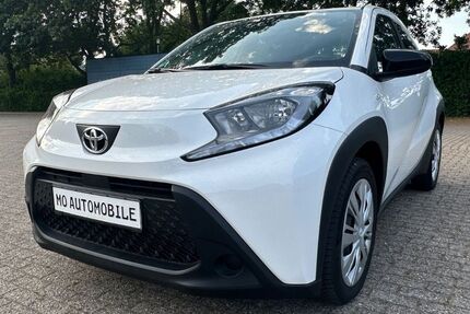 Toyota Aygo (X) 8.506 km 14.699 &euro; Dülmen 48249