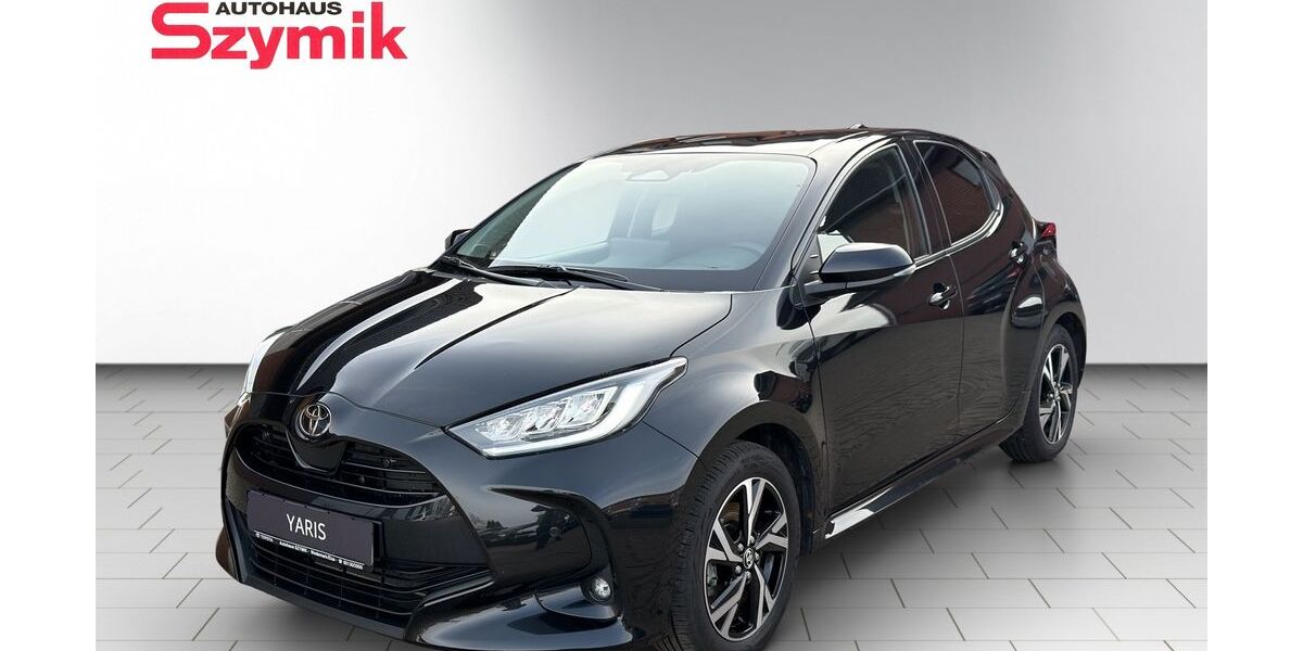 Toyota Yaris 2.030 km 22.420 &euro; Wedemark 30900