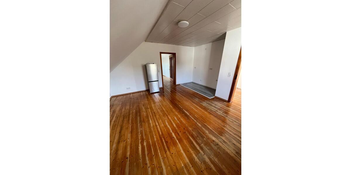 Etagenwohnung Bechhofen - 4.5 Zimmer, 85 m&sup2;, 700&euro; | Angebot:26425910