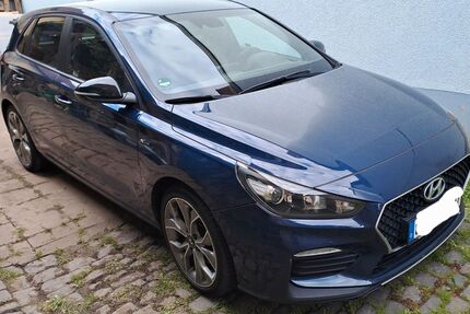 Hyundai i30 78.000 km 13.900 &euro; Hungen 35410