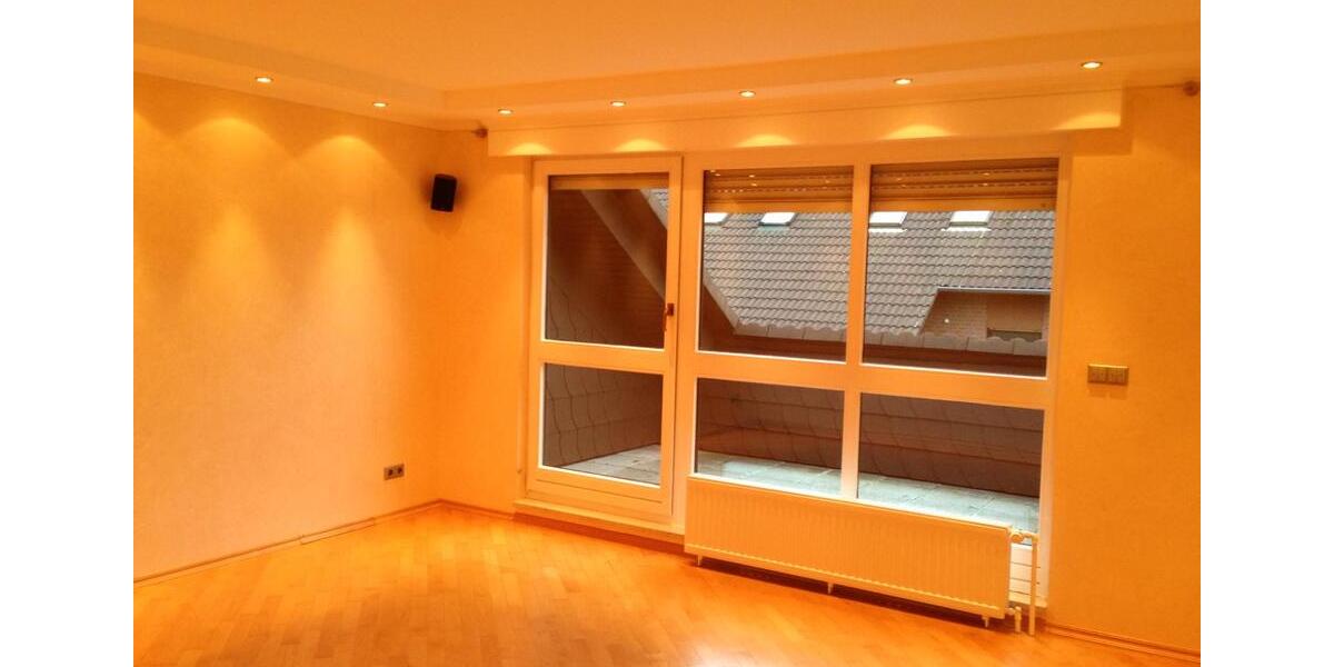 Dachgeschoßwohnung Bielefeld Schildesche - 3 Zimmer, 81 m&sup2;, 369.000&euro; | Angebot:24850866