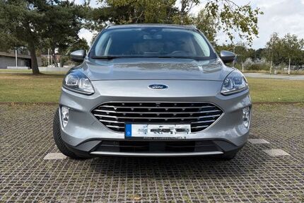 Ford Kuga 111.000 km 14.400 &euro; Schleswig 24837