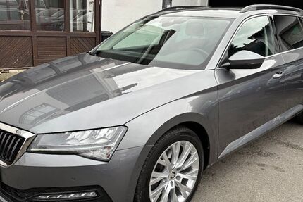 Skoda Superb 110.838 km 21.990 &euro; Kassel 34127