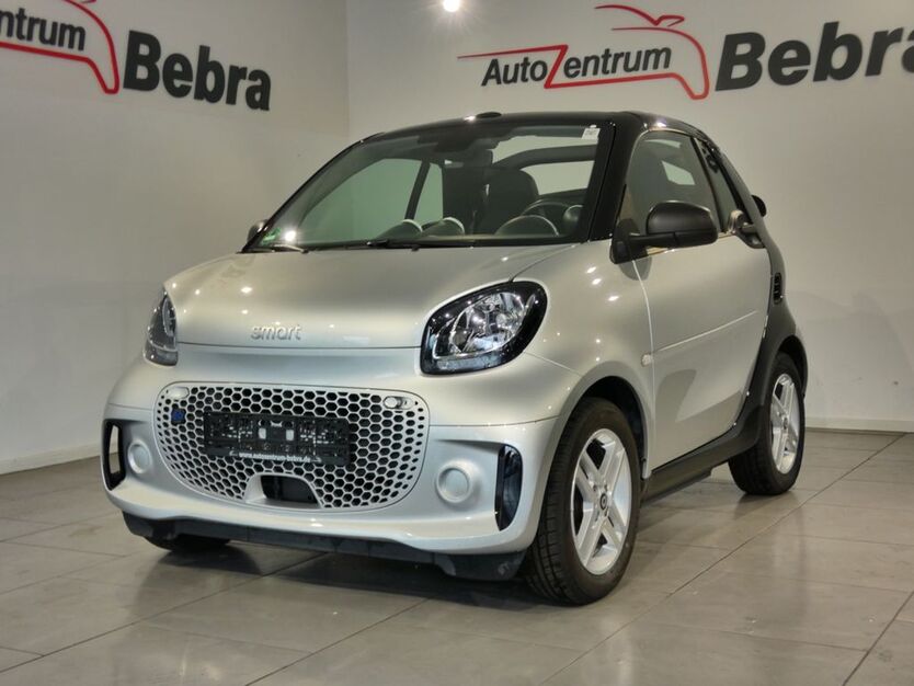 Smart ForTwo 32.660 km 9.700 € Bebra 36179