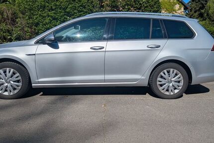 VW Golf 108.000 km 11.900 &euro; Wedel 22880