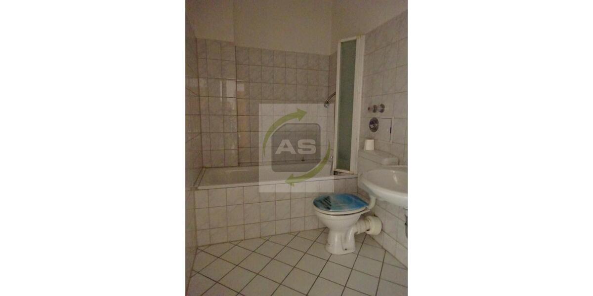 Erdgeschoßwohnung Zwickau - 1 Zimmer, 46 m&sup2;, 210&euro; | Angebot:26006951
