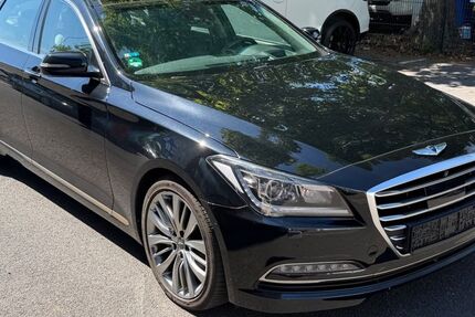 Hyundai Genesis 160.400 km 15.900 &euro; Wiesbaden 65203