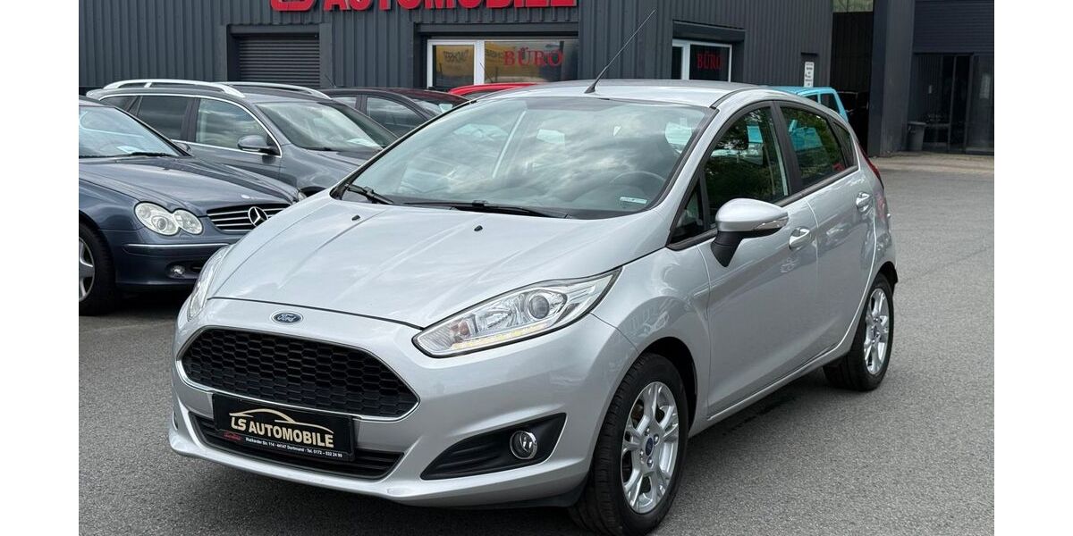 Ford Fiesta 43.246 km 7.350 &euro; Dortmund 44147