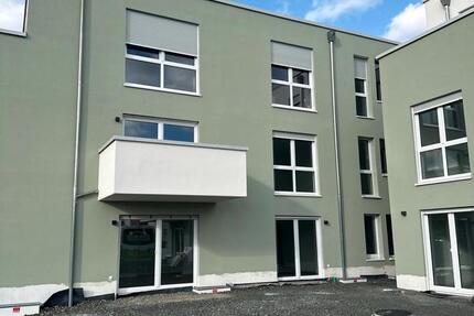 Haus Gießen - 4 Zimmer, 140 m&sup2;, 1.800&euro; | Angebot:25593226