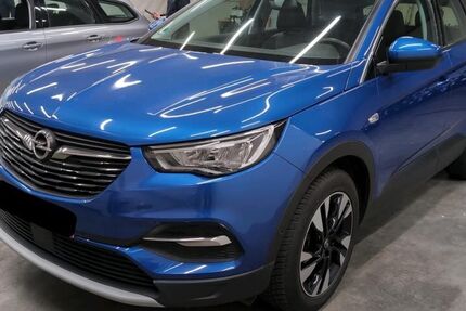 Opel Grandland (X) 101.000 km 11.900 &euro; Kelkheim 65779