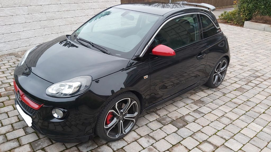 Opel Adam 125.000 km 8.600 &euro; Haag i. OB 83527