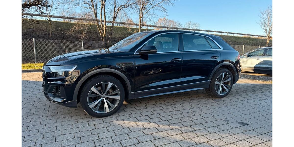 Audi Q8 139.000 km 45.900 &euro; Neckartailfingen 72666
