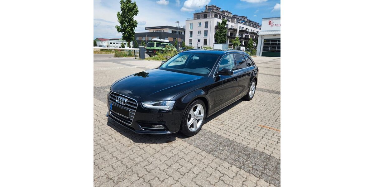 Audi A4 177.200 km 9.500 &euro; Germering 82110