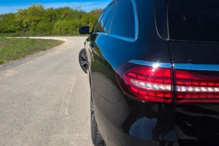 Mercedes-Benz E 200 62.000 km 25.700 &euro; Denkendorf 85095